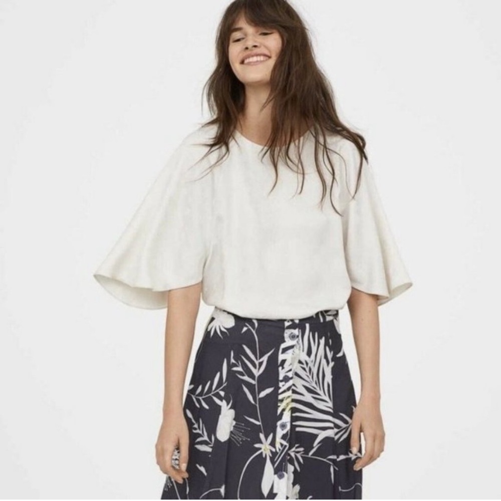 Anna Glover x H&M Cream Floral Patterned Blouse - Size 8